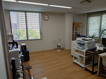 リフォーム後執務室写真